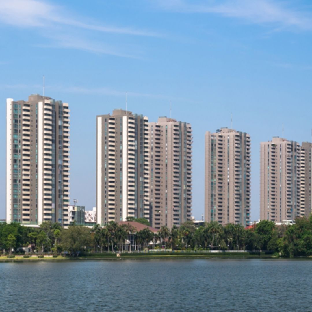 เลควิว คอนโดมิเนียม ริเวียร่า